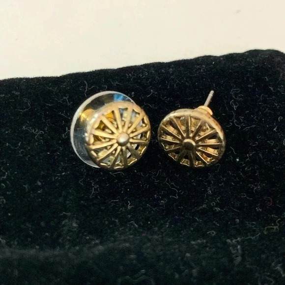 Jewelry - Earrings